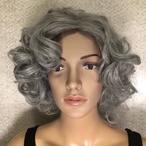 Wavy Silver Gray Grey synthetic wig